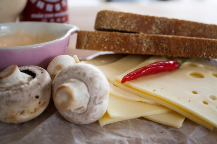 grilled cheese ingridients